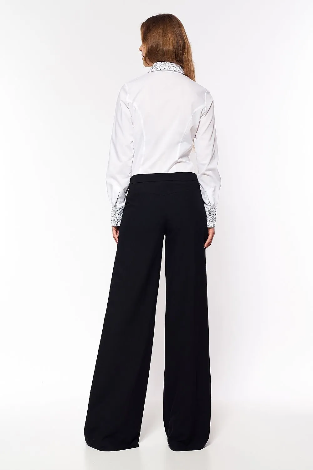 Chic Pink Palazzo Trousers with a Modern Twist