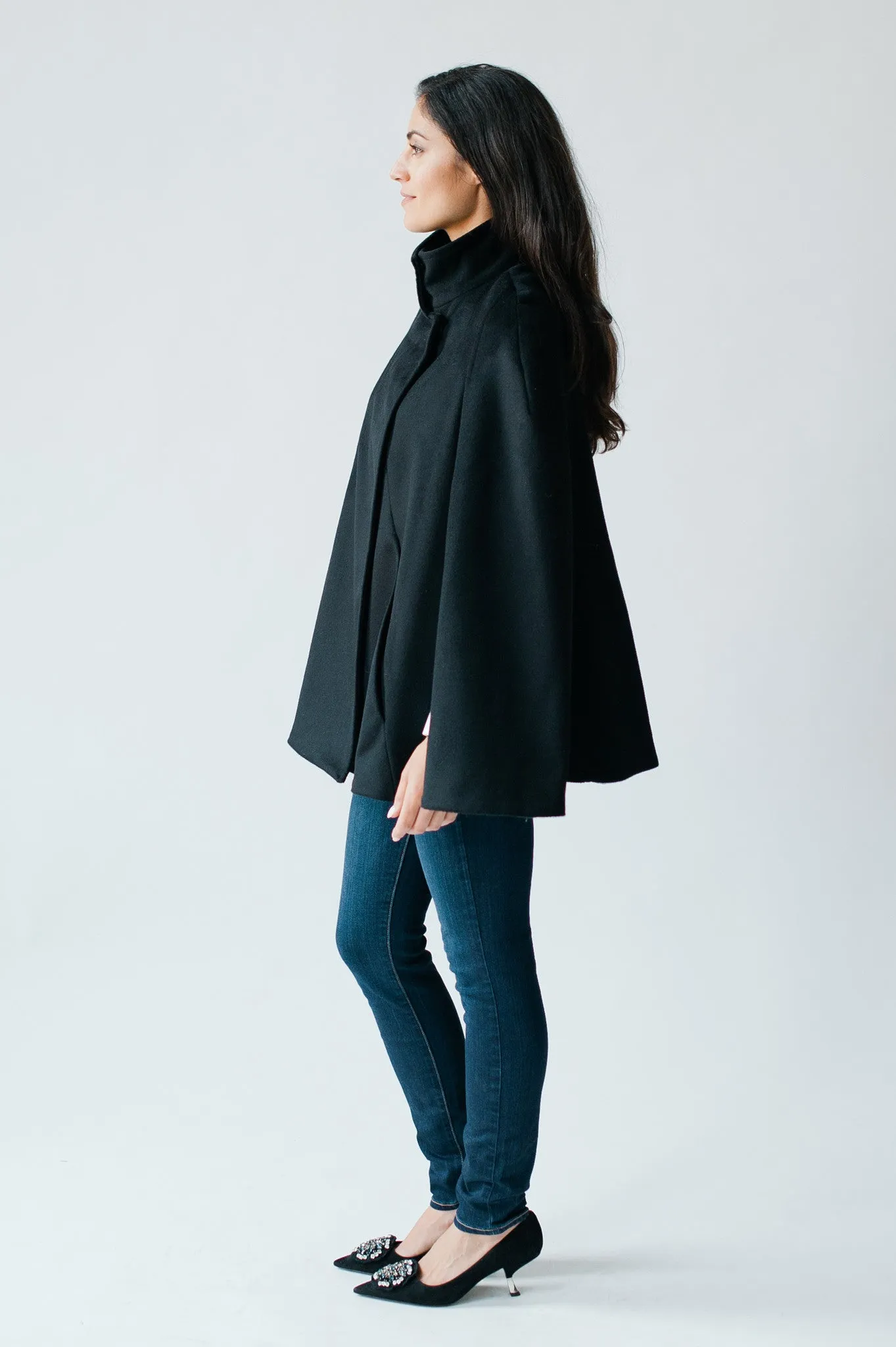 High Street Swing Cape - Black