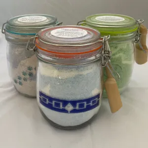 Jar of Bath Fizzy; by WICK-IT