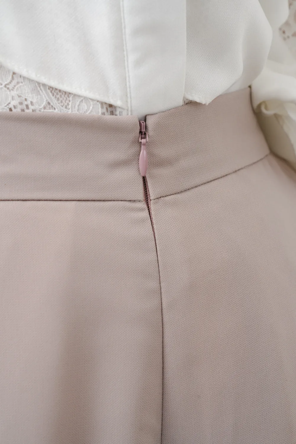 Mary Pants Taupe