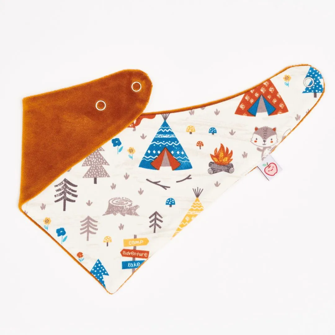 Organic dribble bib "Adventure Camp | Nicki Caramel"- 98% organic cotton, 2% elastane