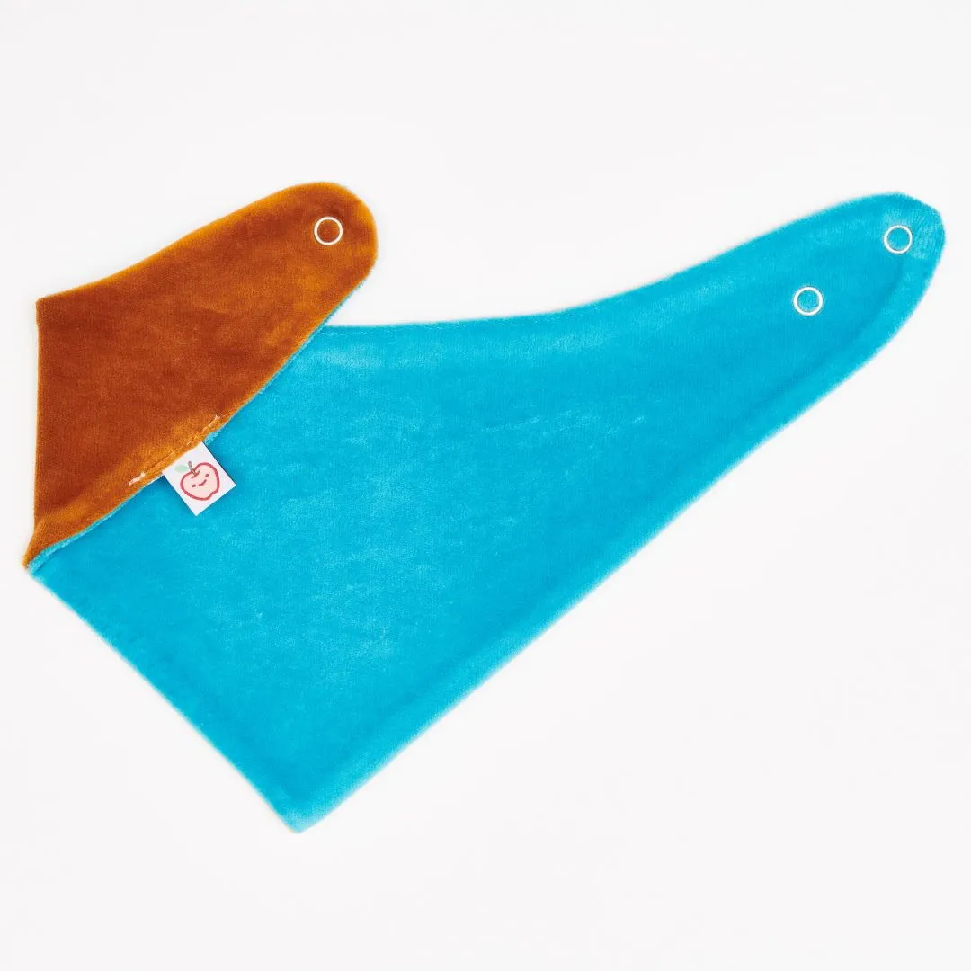 Organic dribble bib "Nicki Caramel | Nicki Pagoda Blue" - 100% organic cotton