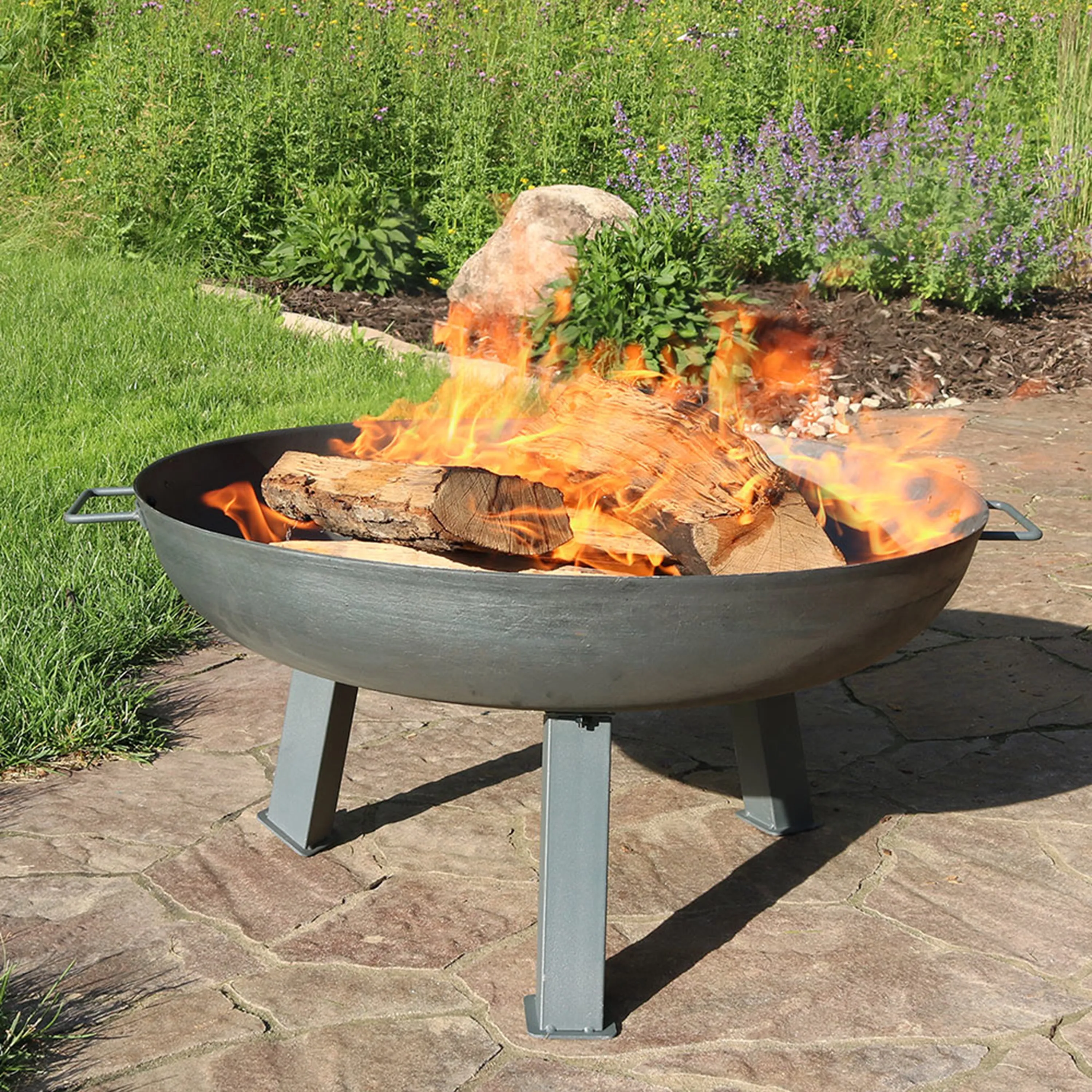 Sunnydaze Rustic Cast Iron Fire Pit Bowl with Stand