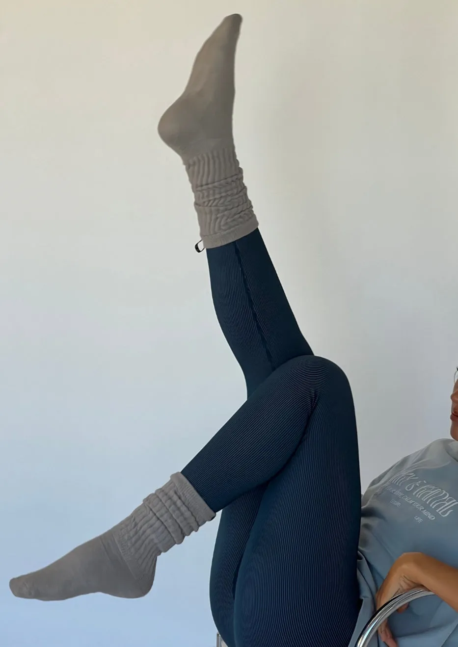 The Slouchy Sock THICK - Dove Grey